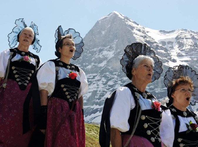 052_ST_Kleine-Scheidegg-Yodelling-Choir_22883 Schoene Aussichten Touristik